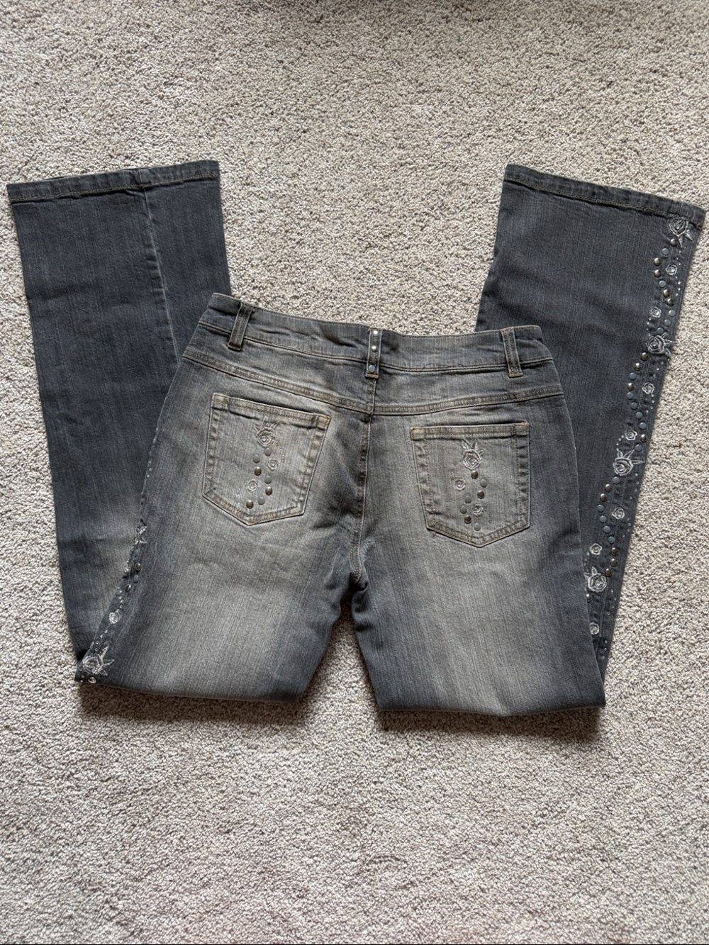 Women’s Y2K Studded Floral Embroidered Gray Bootcut Jeans
